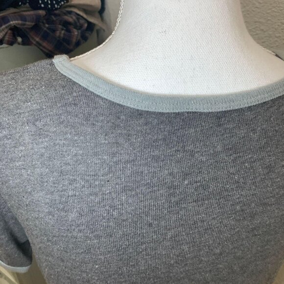 LuLaRoe Classic T-Shirt S Gray With Contrast Trim Casual & Comfortable Soft Blen - Picture 7 of 10